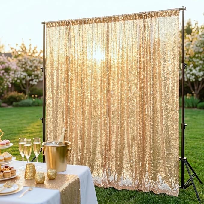 ShinyBeauty Photobooth Backdrop 4FTx7FT Light Gold Sequin Fabric | Photo by ShinyBeauty