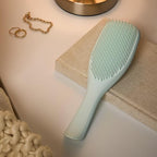 Tangle Teezer Fine & Fragile Ultimate Detangler Brush, Dry & Wet Hair Brush to Detangle & Reduce Breakage, Ice Blue