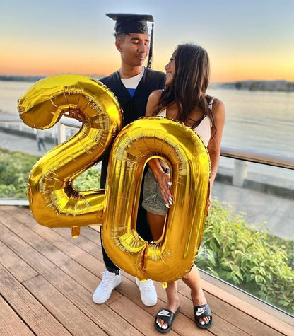 Gold 12 Balloon - Image 3
