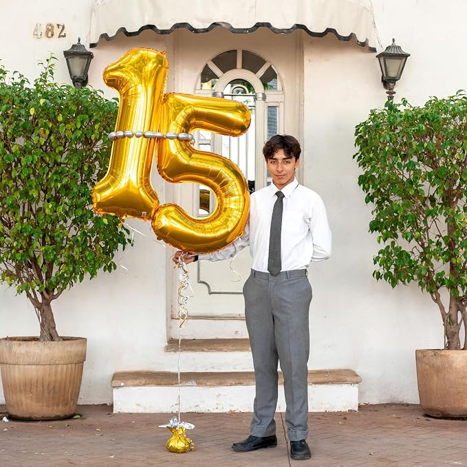 40 Inch Gold Number 9 Foil Balloon - Image 5