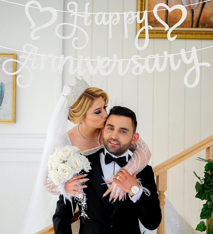 Pre-Strung Happy Anniversary Banner - Image 4
