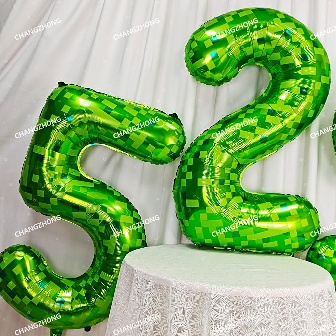 40 inch giant Green pixel miner game number 3 balloon | Large mining theme foil - Image 5