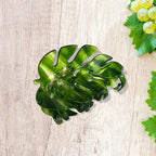 Green Monstera Leaf Hair Clip – Large Boho Acetate Hair Claw, Stylish Plant Leaf Hair Clamp, Trendy Hair Accessories, Gift for Plant Lovers & Her