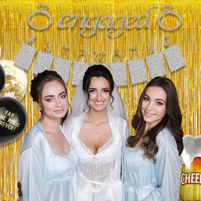 Gold Fringe Curtain Tinsel Backdrop - Image 4